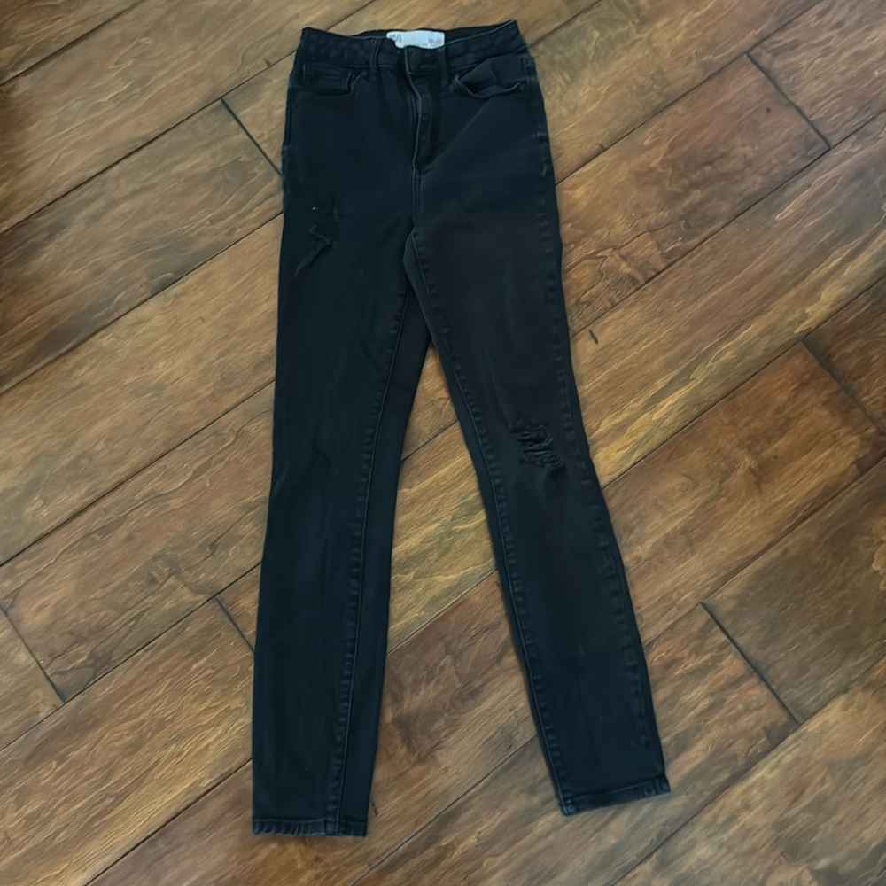 RSQ distressed size 23 black jeans. Great condition!
